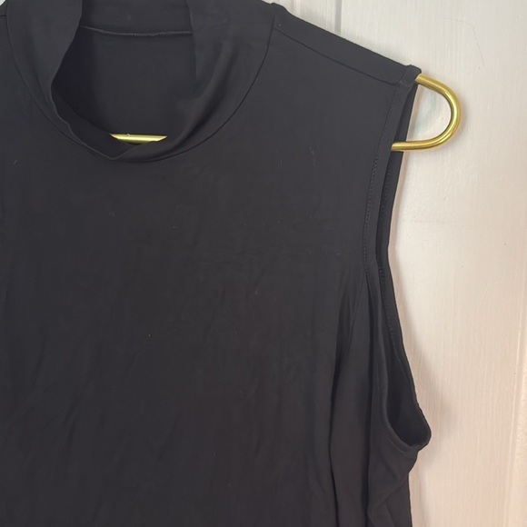 NEW Mangopop Black Long Sleeve Stretch Bodysuit with Bare Shoulders - Picture 3 of 10